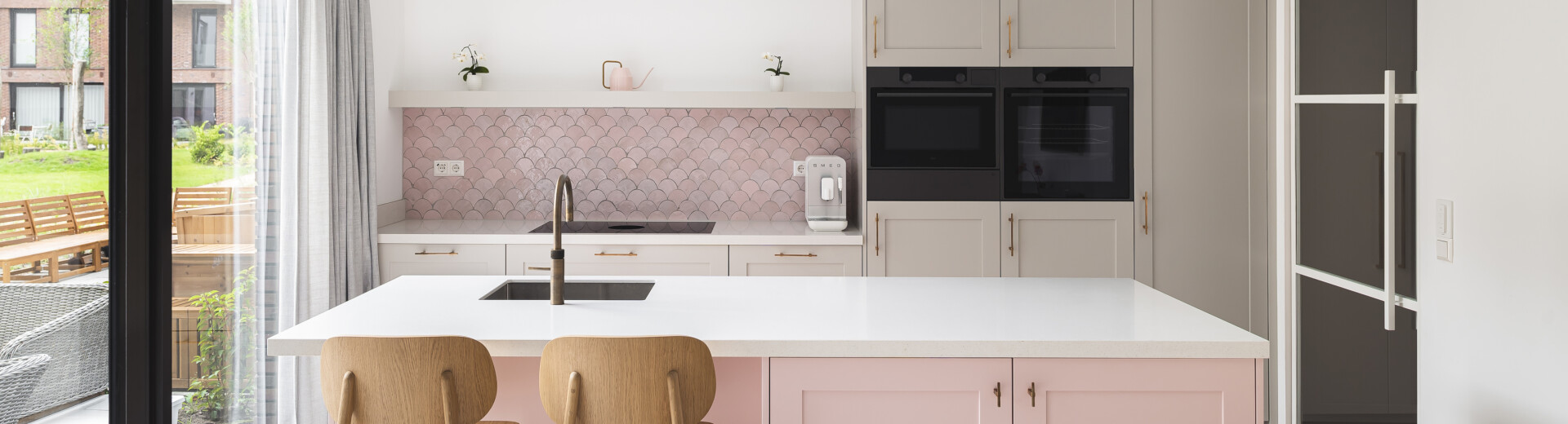Roze keuken op maat
